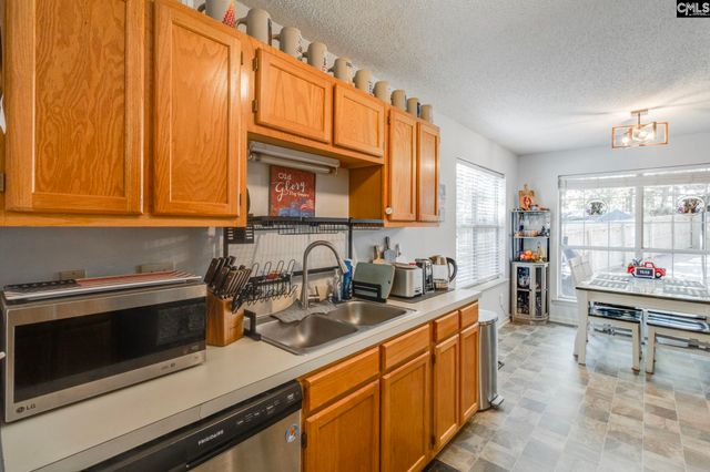 241 Stonewood Drive, West Columbia, SC 29170