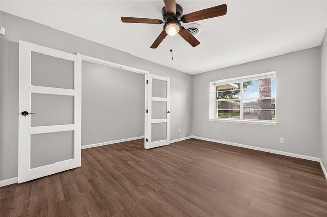 7415 Troulon Drive, Houston, TX 77074