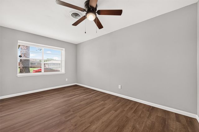 7415 Troulon Drive, Houston, TX 77074
