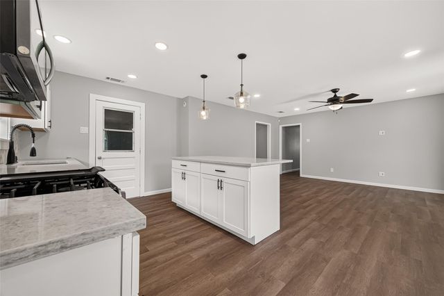7415 Troulon Drive, Houston, TX 77074