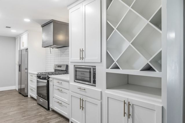 112 Royal Lane, Commerce, TX 75428