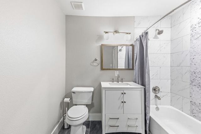 112 Royal Lane, Commerce, TX 75428