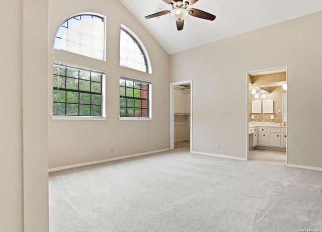 7930 Roanoke Run Apt 503, San Antonio, TX 78240