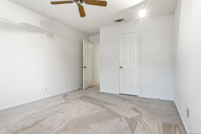 7930 Roanoke Run Apt 503, San Antonio, TX 78240