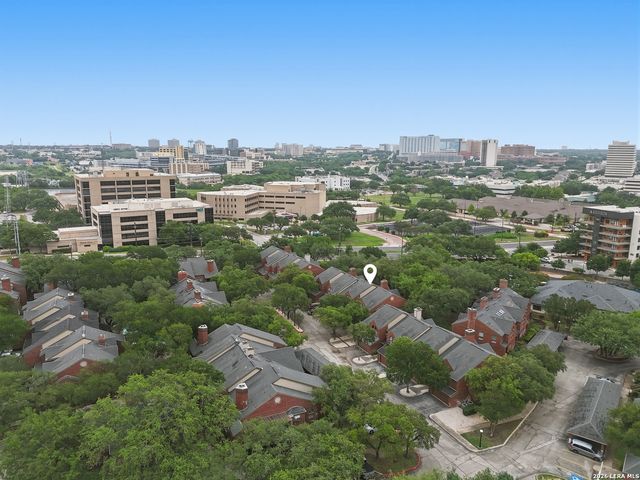7930 Roanoke Run Apt 503, San Antonio, TX 78240