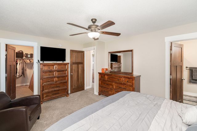 1114 Sunset Boulevard NW, Montgomery, MN 56069