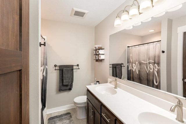 1114 Sunset Boulevard NW, Montgomery, MN 56069