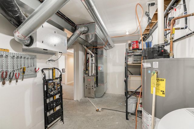 1114 Sunset Boulevard NW, Montgomery, MN 56069