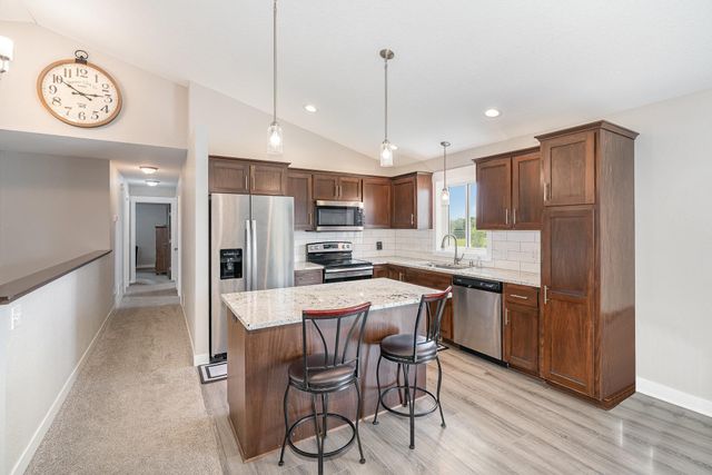 1114 Sunset Boulevard NW, Montgomery, MN 56069