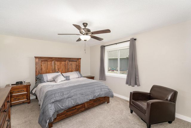 1114 Sunset Boulevard NW, Montgomery, MN 56069