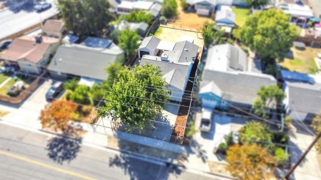 2372 North Ave, Sacramento, CA 95838