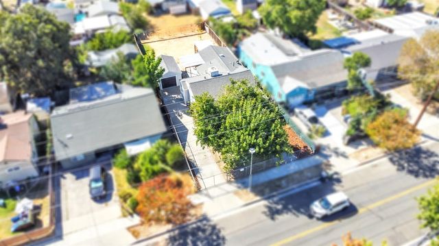 2372 North Ave, Sacramento, CA 95838
