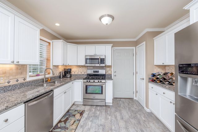 506 Mclachlan Point, Evart, MI 49631