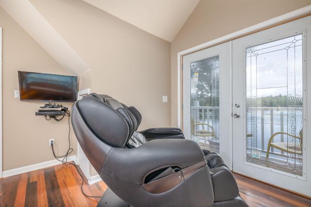 506 Mclachlan Point, Evart, MI 49631
