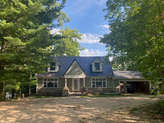 506 Mclachlan Point, Evart, MI 49631
