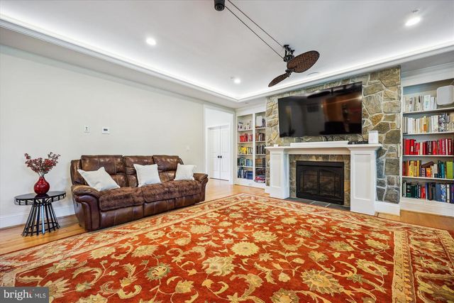 12900 QUAIL RUN CT, Darnestown, MD 20878