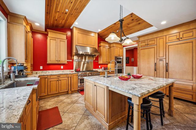 12900 QUAIL RUN CT, Darnestown, MD 20878