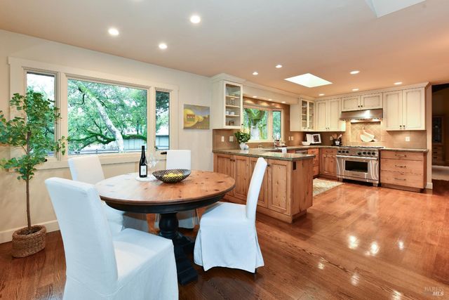 2120 Grove St, Sonoma, CA 95476