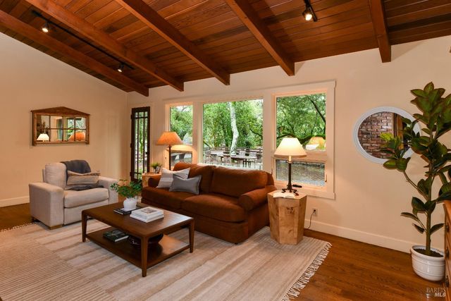 2120 Grove St, Sonoma, CA 95476