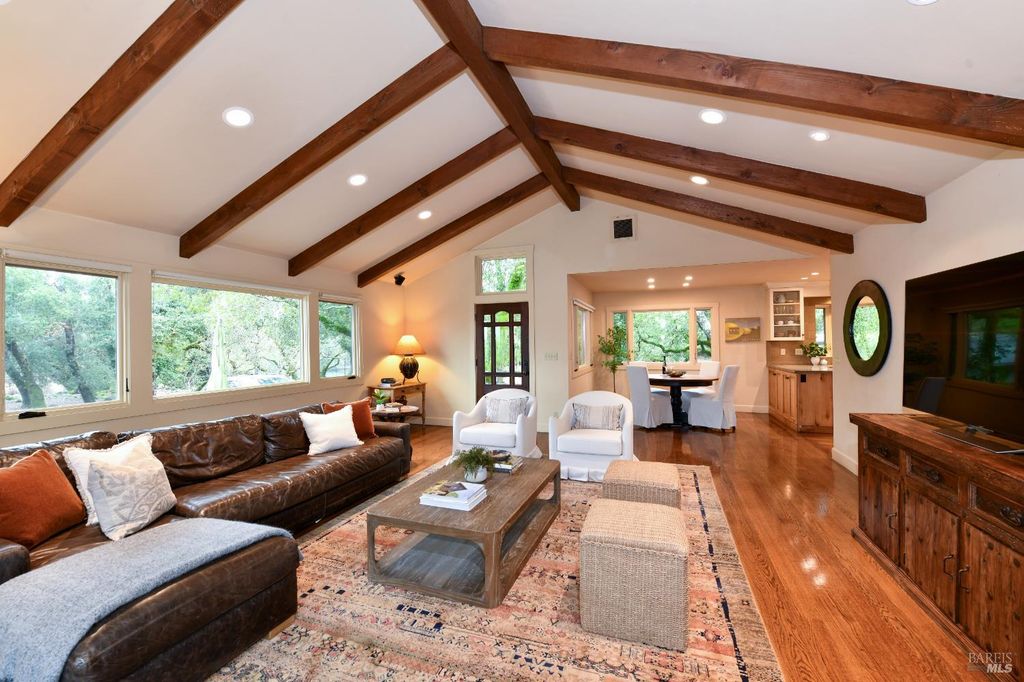 2120 Grove St, Sonoma, CA 95476