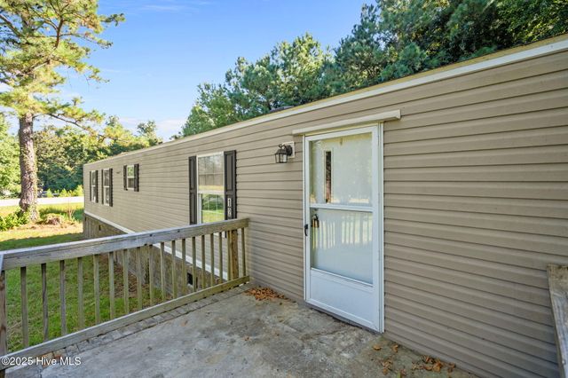 120 8th Street, Bolton, NC 28423