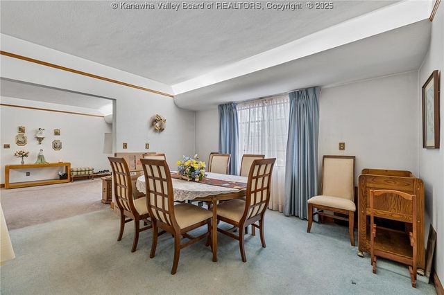 266 Oakwood Road, Charleston, WV 25314