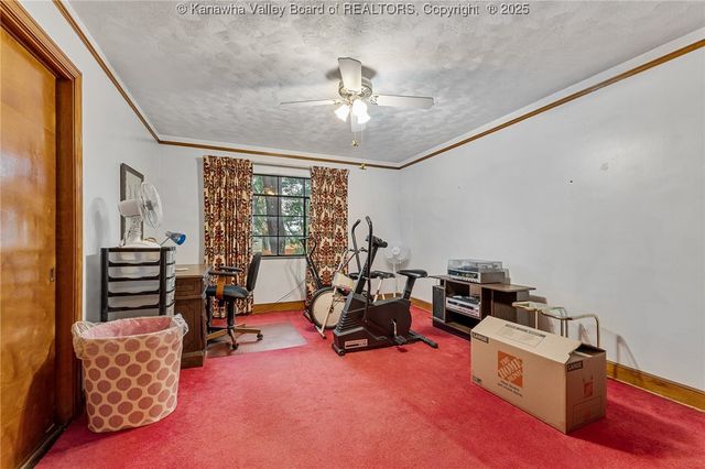 266 Oakwood Road, Charleston, WV 25314