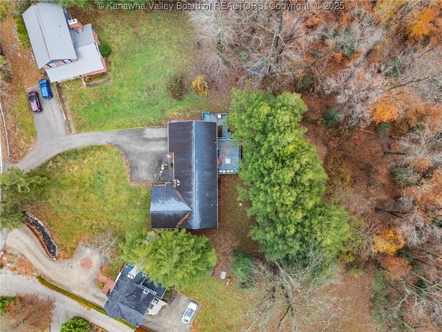 266 Oakwood Road, Charleston, WV 25314