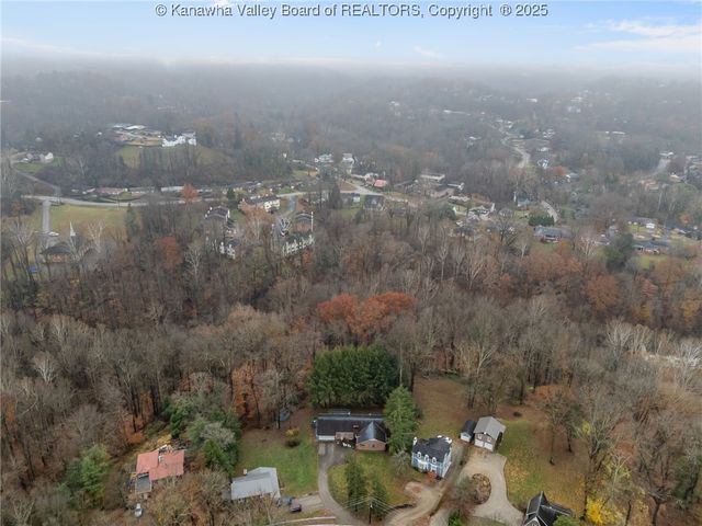 266 Oakwood Road, Charleston, WV 25314