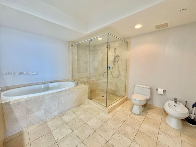 1800 S Ocean Dr 2602, Hallandale Beach, FL 33009