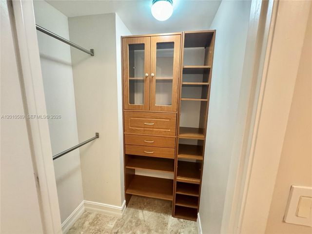 1800 S Ocean Dr 2602, Hallandale Beach, FL 33009