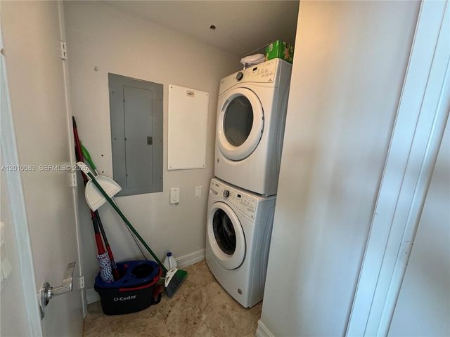 1800 S Ocean Dr 2602, Hallandale Beach, FL 33009