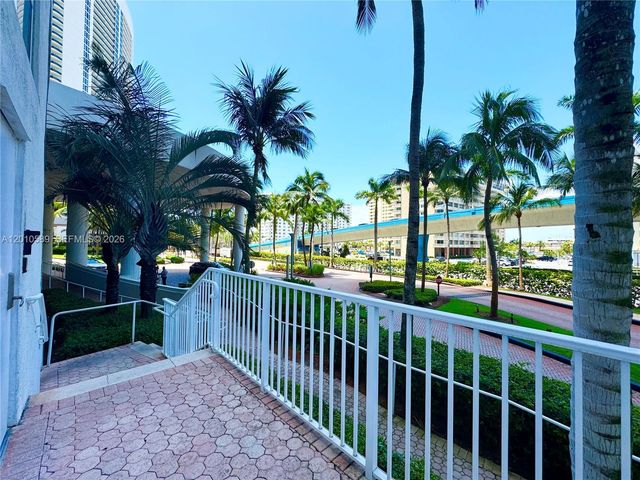 1800 S Ocean Dr 2602, Hallandale Beach, FL 33009