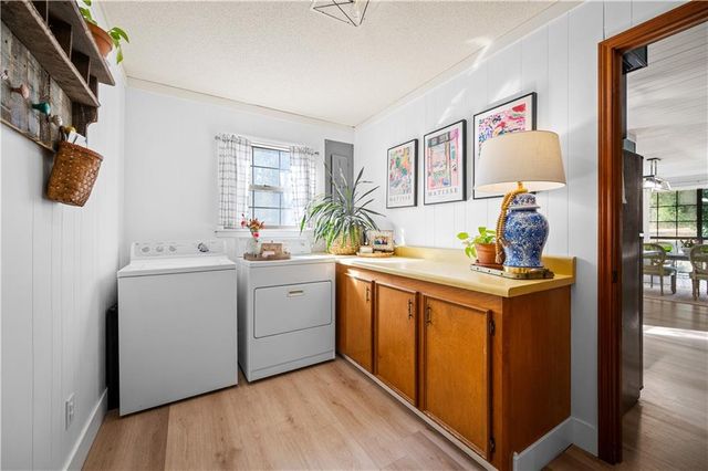 2834 MILITARY Highway, Pineville, LA 71360