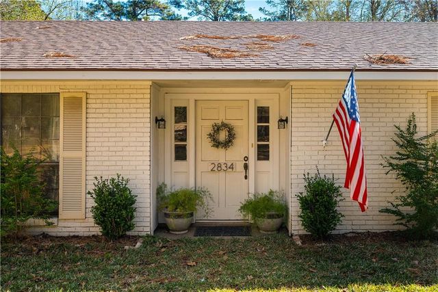 2834 MILITARY Highway, Pineville, LA 71360