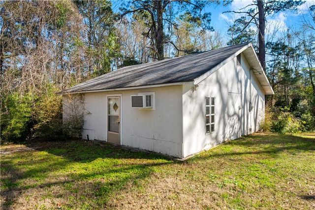 2834 MILITARY Highway, Pineville, LA 71360
