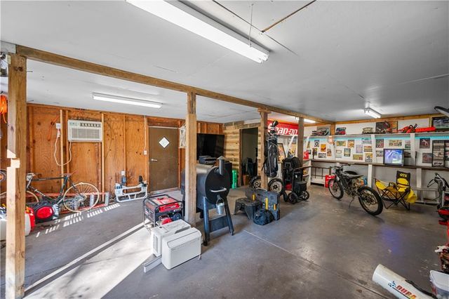 2834 MILITARY Highway, Pineville, LA 71360