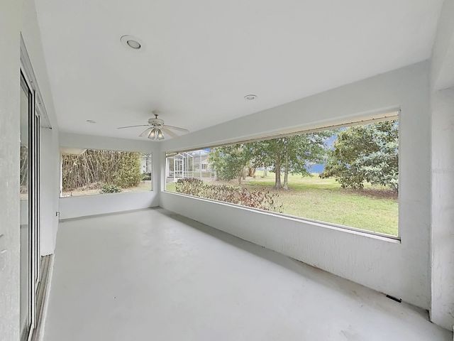 2130 SAXON LANE, Lakeland, FL 33810