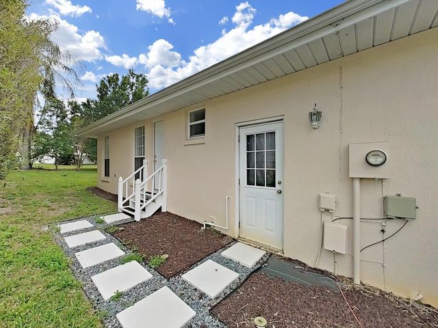 2130 SAXON LANE, Lakeland, FL 33810