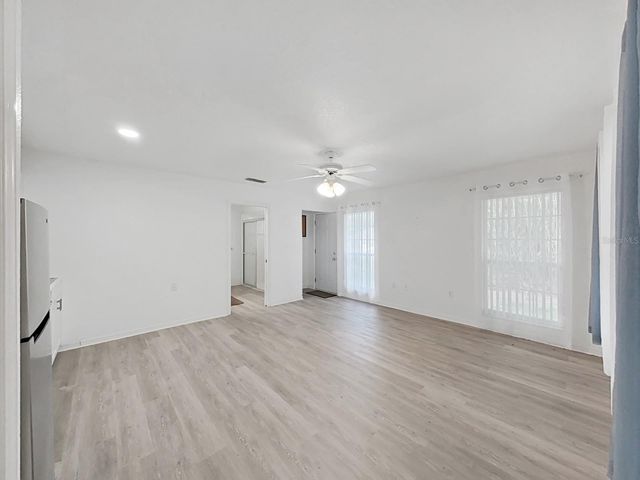 2130 SAXON LANE, Lakeland, FL 33810