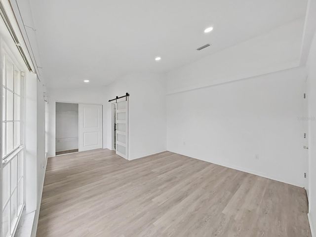 2130 SAXON LANE, Lakeland, FL 33810