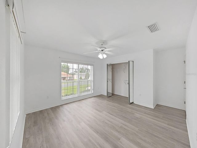 2130 SAXON LANE, Lakeland, FL 33810