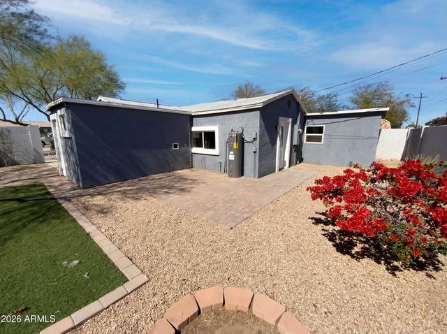 15633 N GREASEWOOD Street, Surprise, AZ 85378