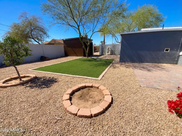 15633 N GREASEWOOD Street, Surprise, AZ 85378