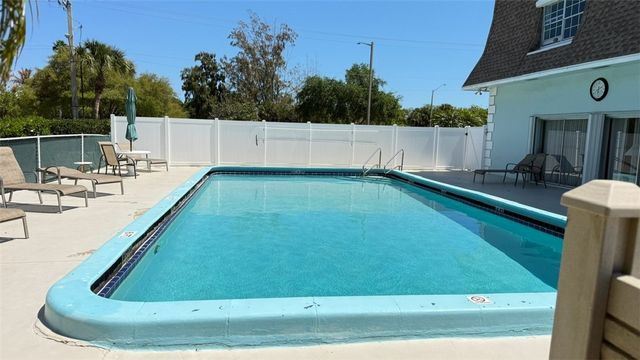 1801 Indian River Boulevard C7, Vero Beach, FL 32960