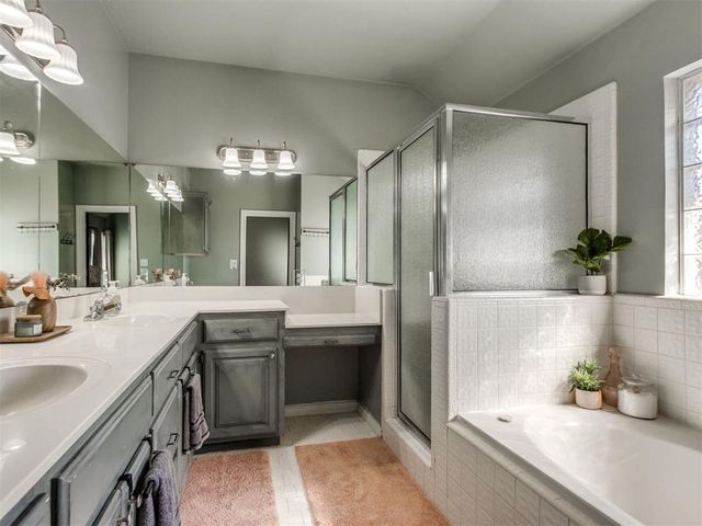 704 Colony Drive, Edmond, OK 73003