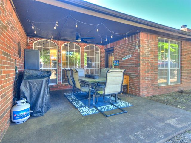 704 Colony Drive, Edmond, OK 73003