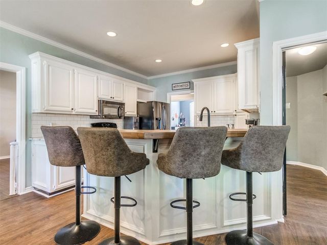 704 Colony Drive, Edmond, OK 73003