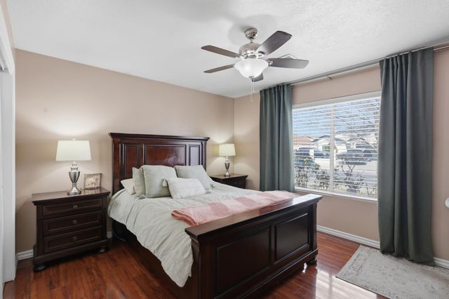 7612 Desert Canyon Place SW, Albuquerque, NM 87121