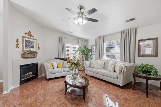 7612 Desert Canyon Place SW, Albuquerque, NM 87121